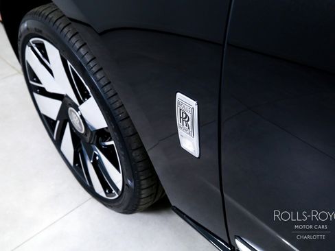 New 2026 Rolls-Royce Cullinan image 50