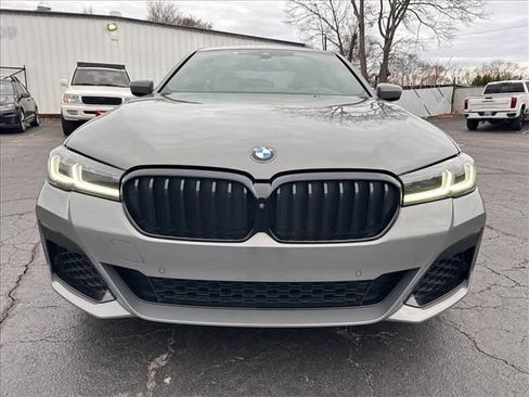 Used 2021 BMW M550i xDrive w/ Premium Package image 4