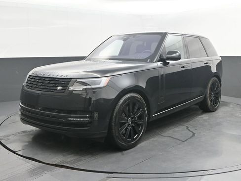 Used 2023 Land Rover Range Rover SE AWD/4WD image 1