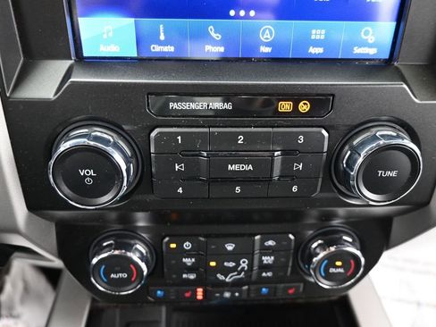 Used 2021 Ford F250 Lariat w/ Lariat Value Package image 25