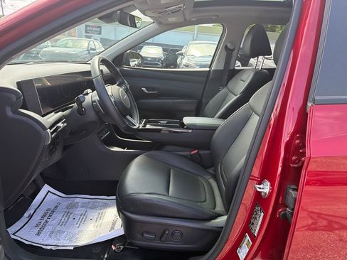 Certified 2025 Hyundai Tucson SEL AWD/4WD image 15