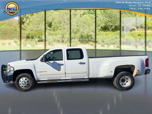 Used 2008 Chevrolet Silverado 3500 LT w/ EZ-Lift Tailgate Package image 24