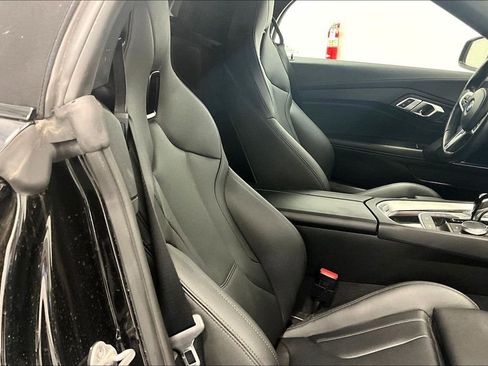 Certified 2025 BMW Z4 sDrive30i image 10