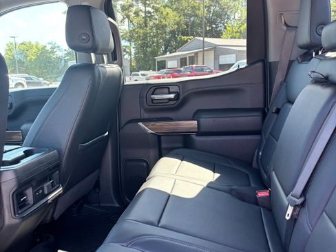 Used 2020 Chevrolet Silverado 1500 RST image 11