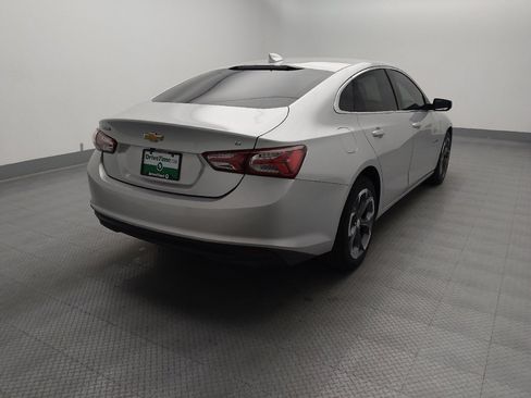 Used 2022 Chevrolet Malibu LT FWD image 7