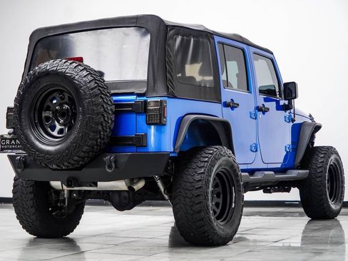 Used 2016 Jeep Wrangler Unlimited Sport w/ Quick Order Package 24S AWD/4WD image 14