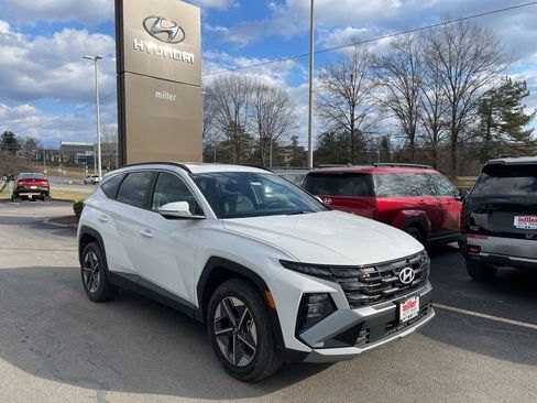 New 2025 Hyundai Tucson SEL image 2