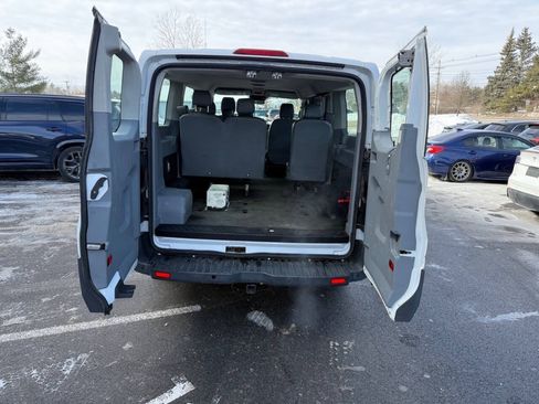 Used 2015 Ford Transit 150 XL RWD image 12