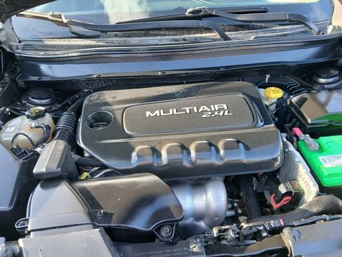 Used 2015 Jeep Cherokee Limited FWD image 17