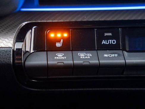 Used 2024 Toyota Prius XLE image 23