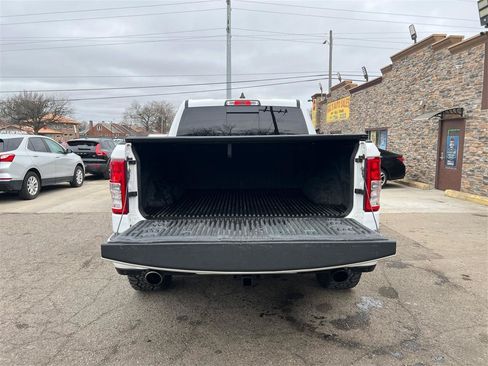 Used 2019 RAM 1500 Big Horn AWD/4WD image 12