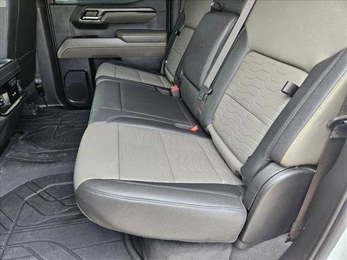 Used 2023 Chevrolet Silverado 1500 ZR2 w/ Technology Package image 17