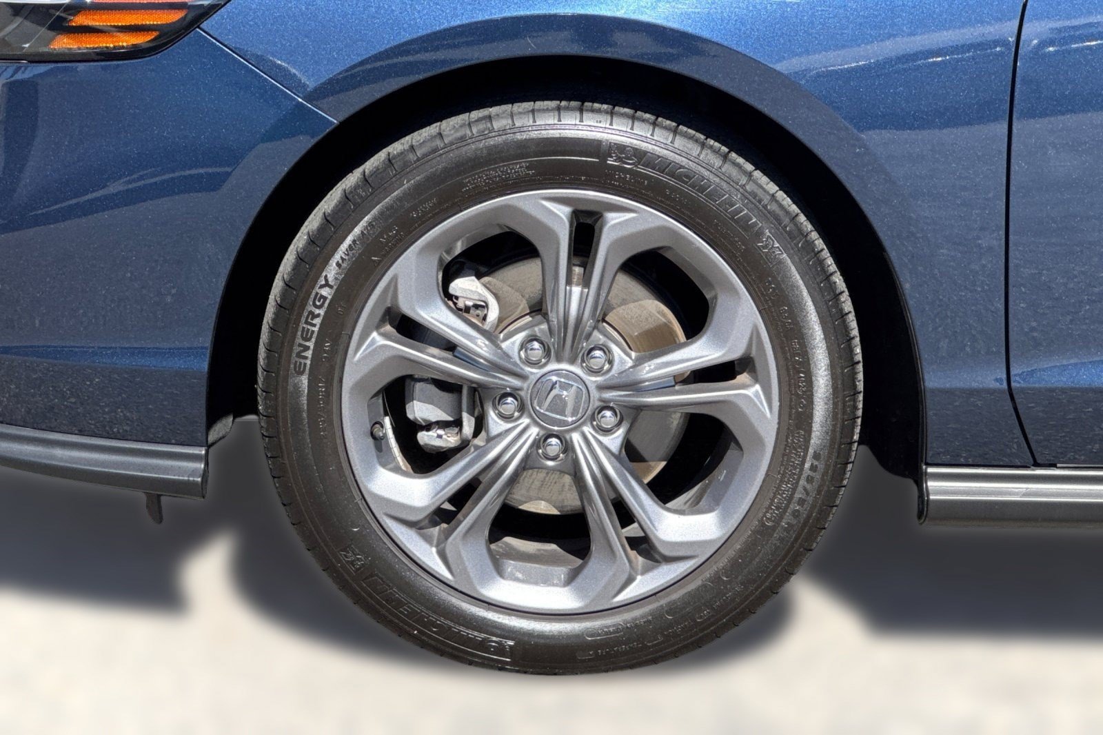 Certified 2024 Honda Accord EX image 12
