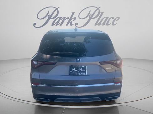 Used 2026 Acura MDX SH-AWD image 4