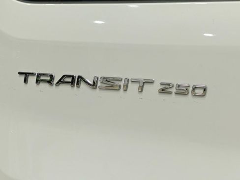 Used 2025 Ford Transit 250 Low Roof w/ Exterior Upgrade Package RWD image 38