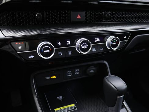 Certified 2025 Honda CR-V EX-L image 6