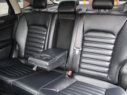 Used 2020 Ford Fusion SEL FWD image 26