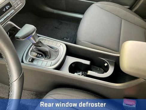 New 2025 Hyundai Kona SEL image 9