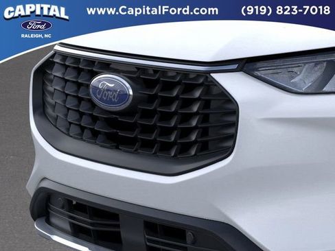 New 2026 Ford Escape SE image 17