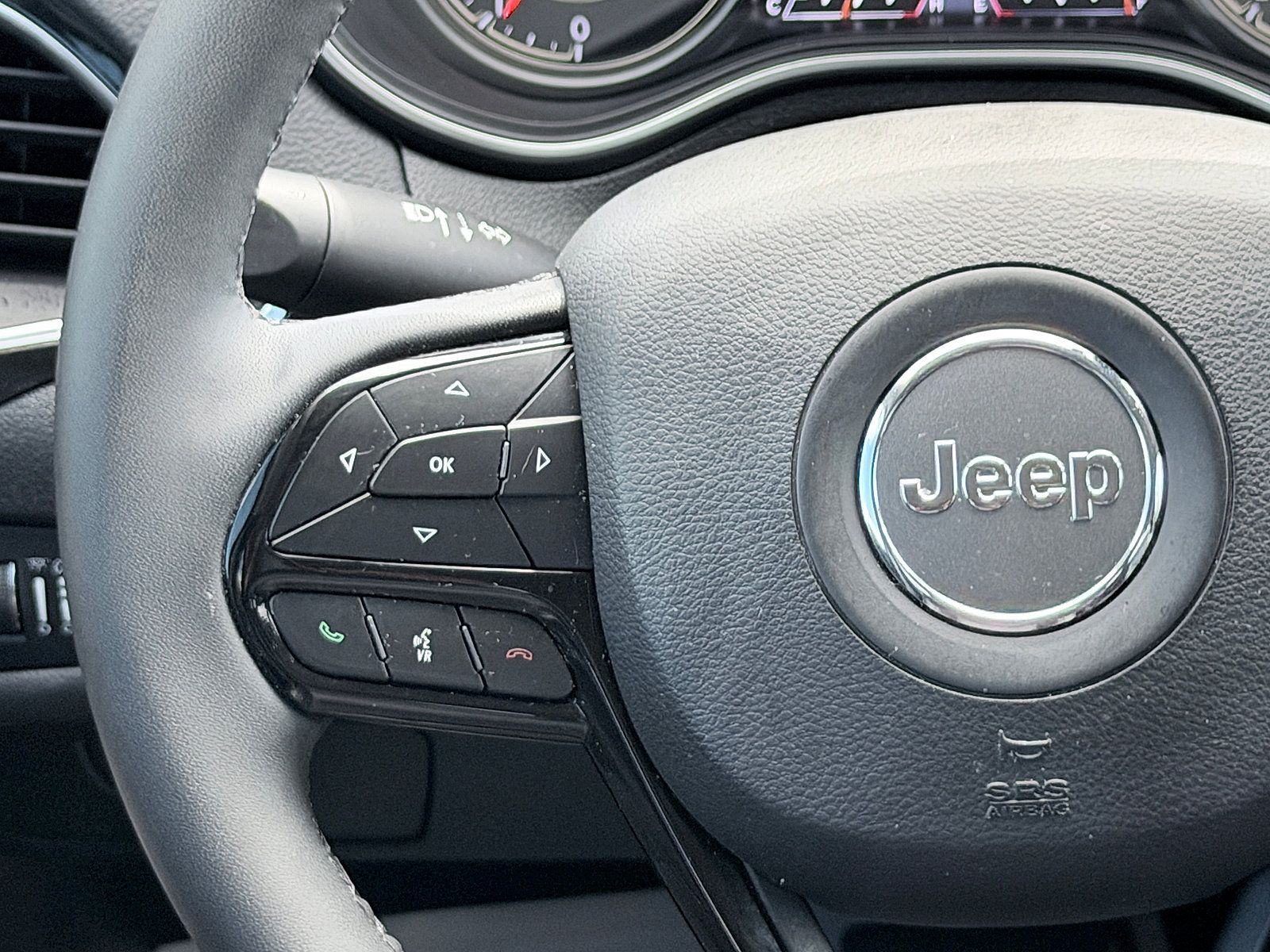 Used 2023 Jeep Cherokee Altitude Lux AWD/4WD image 27