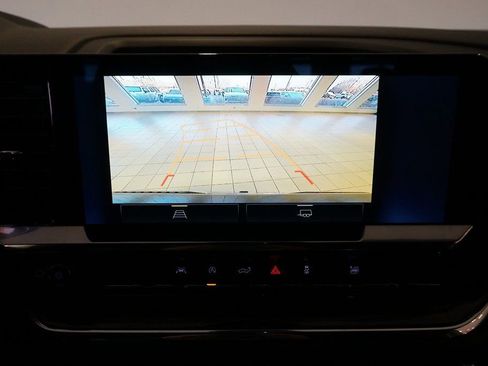 Certified 2024 Chevrolet Silverado 1500 LT image 17