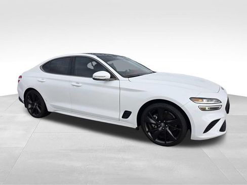 Used 2023 Genesis G70 2.0T w/ Sport Prestige Package RWD image 22