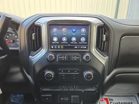 Used 2022 Chevrolet Silverado 2500 LT image 23