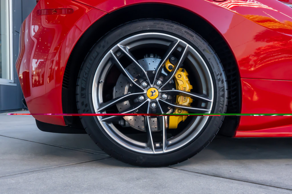 Used 2018 Ferrari 488 Spider RWD image 20