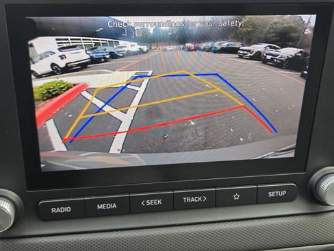 Used 2023 Hyundai Kona SE image 13