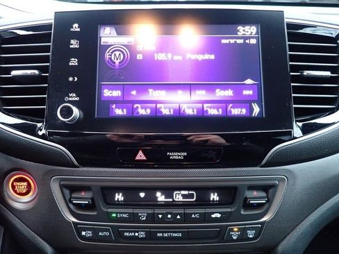 Used 2021 Honda Ridgeline Sport image 28