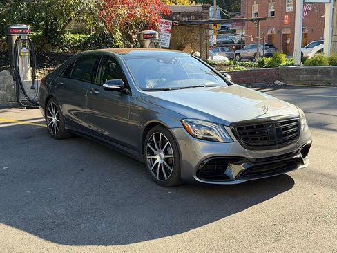 Used 2018 Mercedes-Benz S 63 AMG 4MATIC Sedan image 11