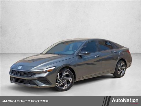 Used 2025 Hyundai Elantra Sport FWD image 1
