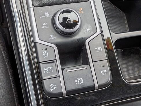 Used 2023 Kia Sorento SX image 15