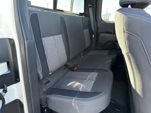 Used 2023 Nissan Titan S RWD image 14