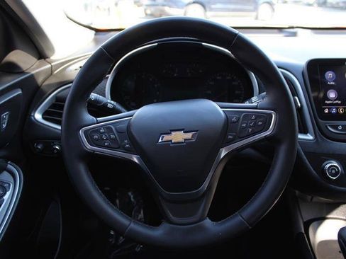 Used 2023 Chevrolet Malibu RS FWD image 14
