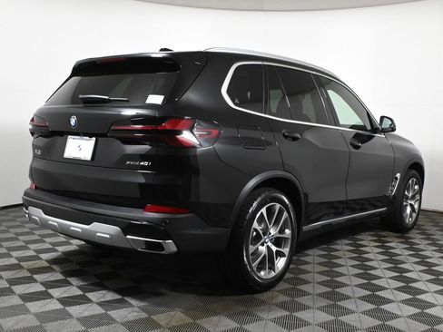 New 2026 BMW X5 xDrive40i w/ Premium Package image 7