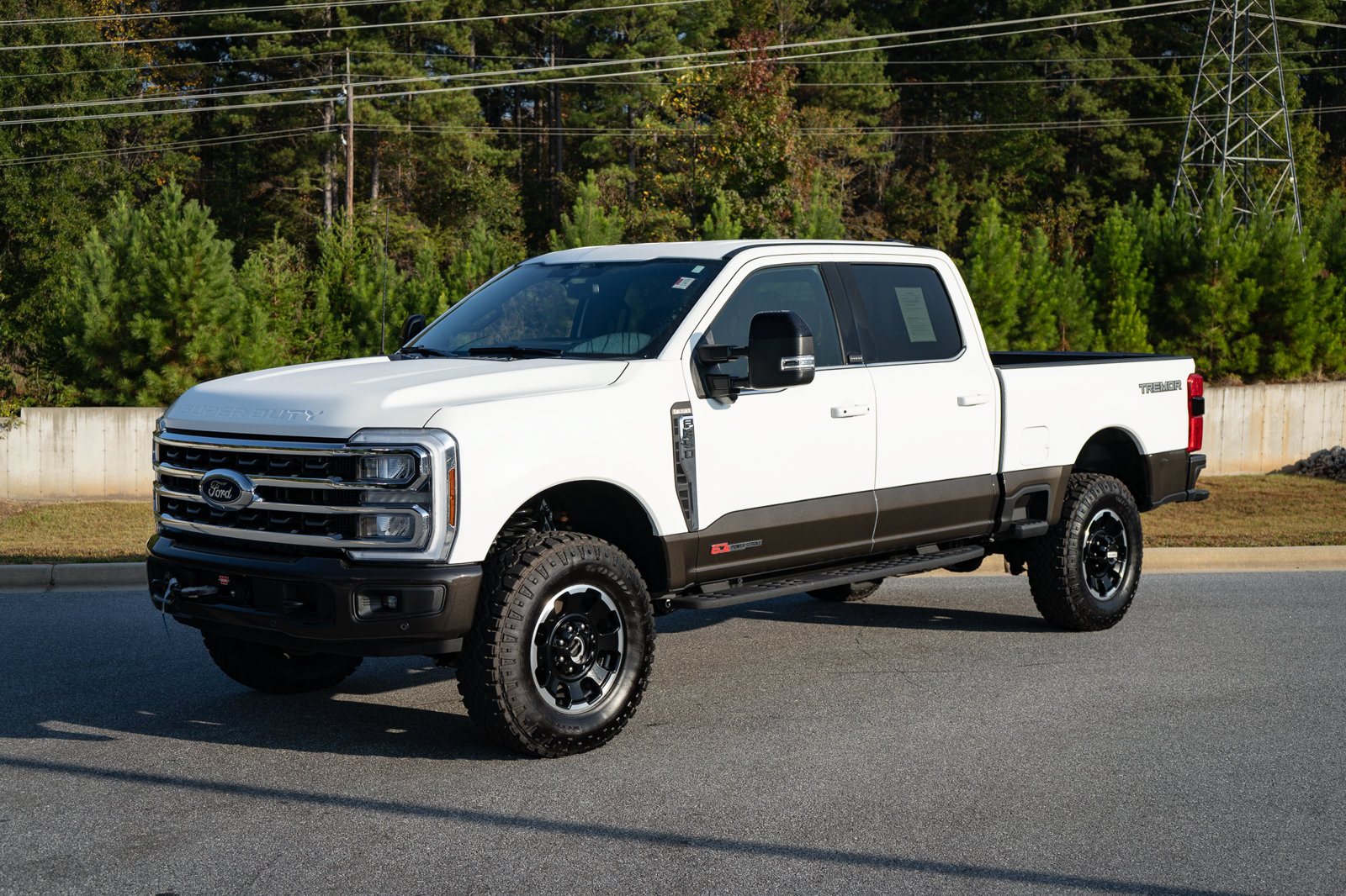 Used 2025 Ford F350 King Ranch w/ Tremor Off-Road Package AWD/4WD image 11