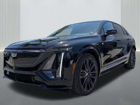 New 2026 Cadillac Lyriq V image 1