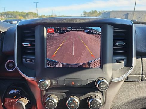 Used 2024 RAM 2500 Big Horn image 26