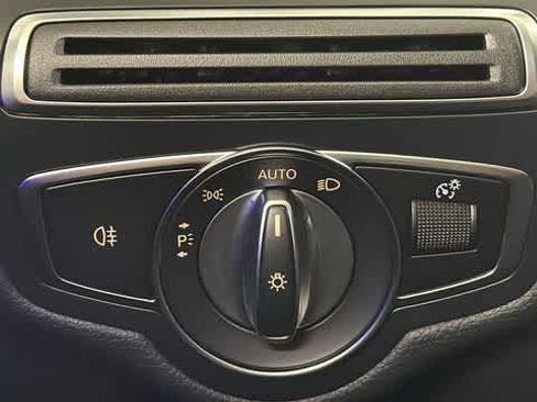 Used 2021 Mercedes-Benz C 300 4MATIC Cabriolet image 17