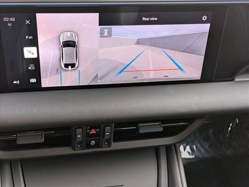 Used 2025 Porsche Macan 4S Electric image 19