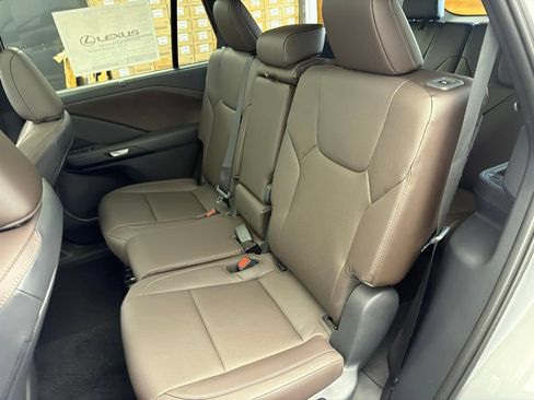 New 2026 Lexus TX 350 AWD image 17