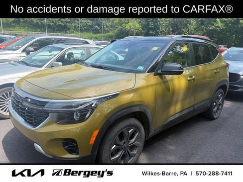 Used 2024 Kia Seltos S AWD/4WD image 2