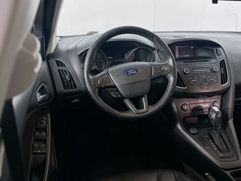 Used 2016 Ford Focus SE w/ Equipment Group 201A image 18