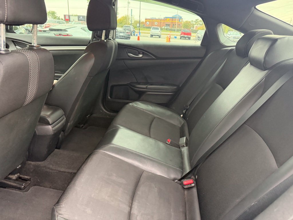 Used 2019 Honda Civic Sport image 6