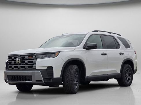 New 2026 Honda Pilot TrailSport image 5