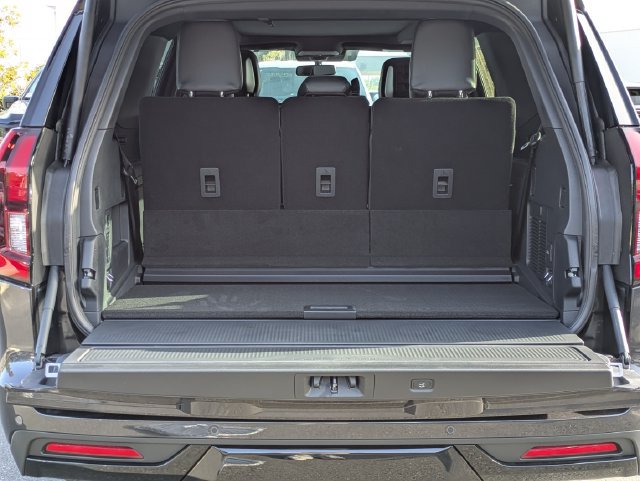 Certified 2027 Ford Expedition Platinum w/ Stealth Performance Package AWD/4WD image 12