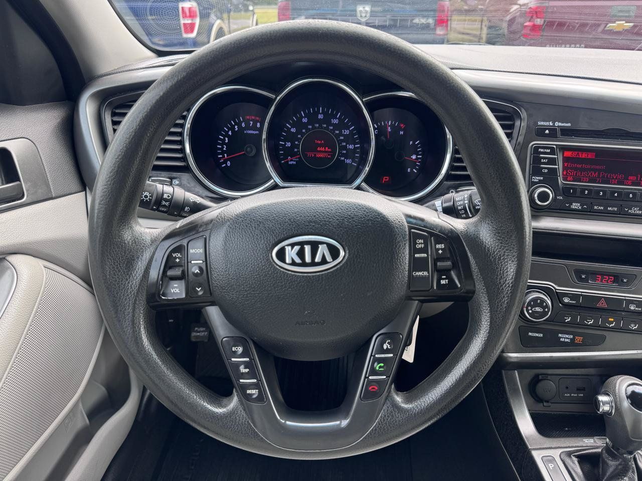 Used 2012 Kia Optima LX FWD image 18