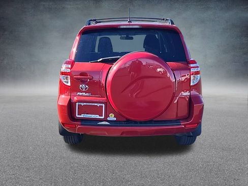 Used 2011 Toyota RAV4 4WD image 7