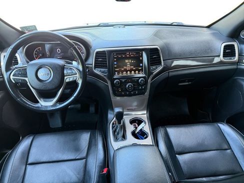 Used 2016 Jeep Grand Cherokee Overland w/ Advanced Technology Group AWD/4WD image 13